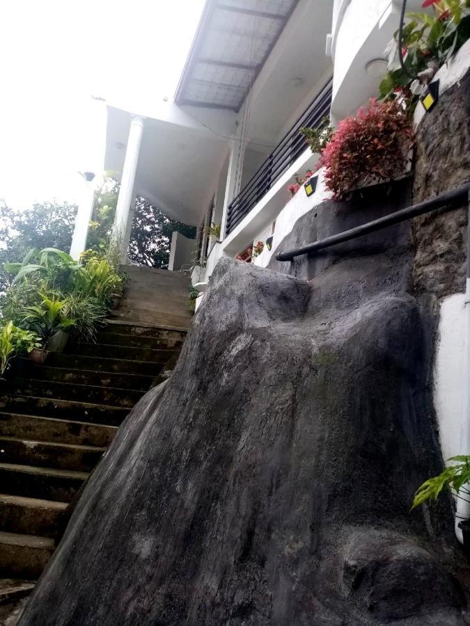 Chandi Mahal Homestay Kandy Eksteriør billede