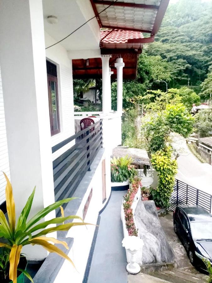 Chandi Mahal Homestay Kandy Eksteriør billede