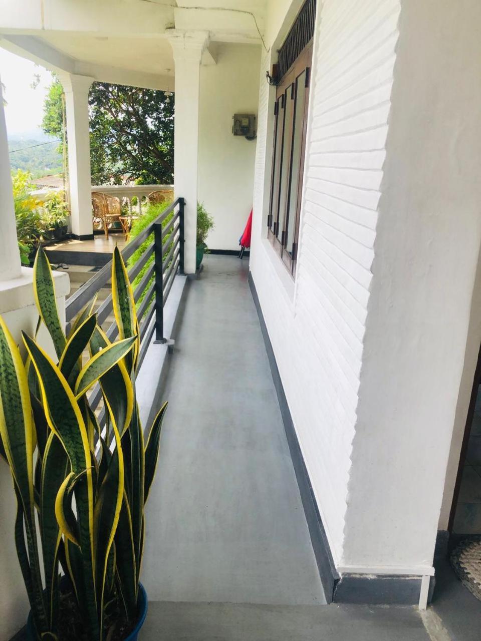 Chandi Mahal Homestay Kandy Eksteriør billede